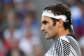 全豪オープンテニス、男子シングルス4回戦。試合に臨むロジャー・フェデラー（2017年1月22日撮影）。(c)AFP/SAEED KHAN