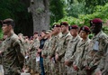 米ノースカロライナ州ファイエットビルで行われた、同国最大の軍事基地のフォートブラッグからフォートリバティーへの改名式典（2023年6月2日撮影）。(c)ALLISON JOYCE / AFP