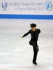世界フィギュアスケート国別対抗戦2012（World Team Trophy Figure Skating Championship 2012）が20日、東京で2日目が行われ、男子シングル・フリースケーティング（FS）で高橋大輔（Daisuke Takahashi）が合計276.72を記録し、日本は総合首位をキープした。

演技に臨む高橋大輔（2012年4月20日撮影）。(c)AFP/TOSHIFUMI KITAMURA