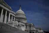 米議会、対ロ制裁法案を可決 原油購入国に最大100%関税