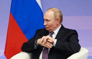 ウクライナ派遣の有志連合部隊、ロシア軍の「標的」に プーチン氏