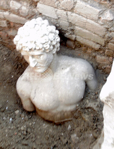 ローマ人の胸像