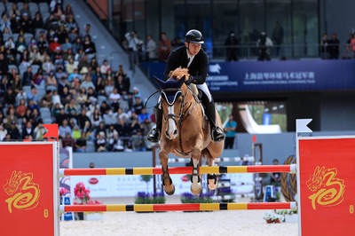 馬術で観光都市に 中国・江西省都昌