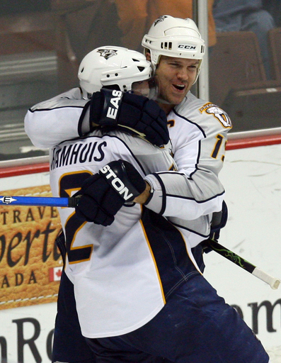 プレデターズ 2戦連続オーバータイムで勝利