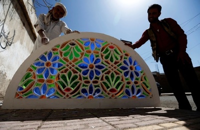 光の芸術、イエメン建築のステンドグラス窓