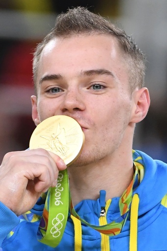 内村に惜敗のベルニャエフ、平行棒で金メダル