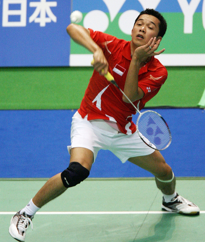 ヒダヤット パク・ソンファンを降し準決勝進出