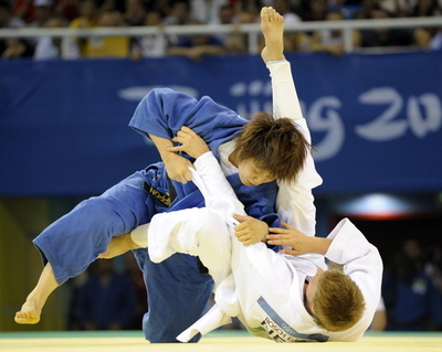上野 ボッシュを破り決勝進出