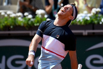 シュワルツマン、身長33センチ差の巨人アンダーソン下し全仏8強