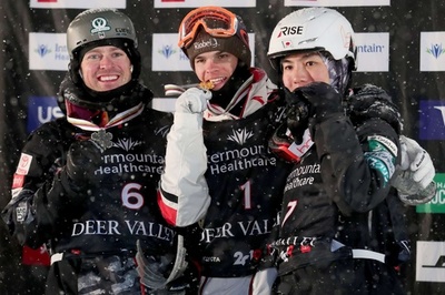 原が2日連続の銅メダル、フリースタイルスキー世界選手権