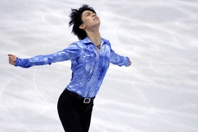 羽生、男子SPで2位に エリック ・ボンパール杯