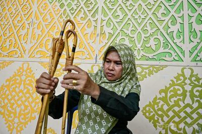 「同性愛行為の罪」で男性2人に公開むち打ち刑 インドネシア・アチェ州