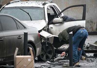 モスクワで爆発、警察官2人死亡 参謀本部高官死亡現場近く