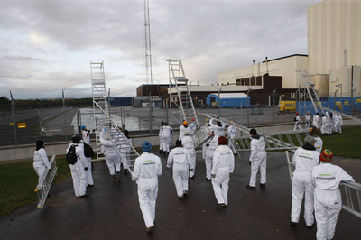 原発に活動家侵入、発見されず38時間潜伏 スウェーデン
