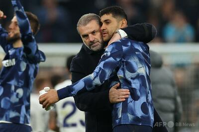 トッテナムのロメロ、クラブの移籍方針批判を謝罪