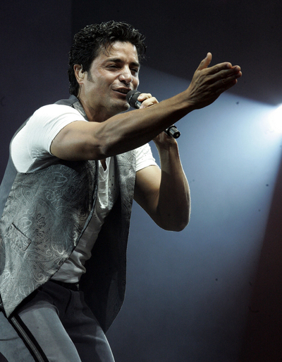 ツアー中のチャヤン、グアテマラでコンサート開催