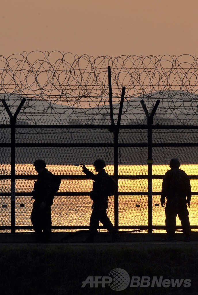 韓国で銃乱射の逃走兵、身柄を確保