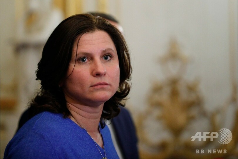 仏フィギュア界の性的虐待問題、辞任拒否の連盟会長が批判一蹴