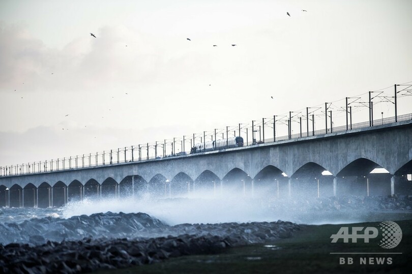 デンマークで列車事故、6人死亡