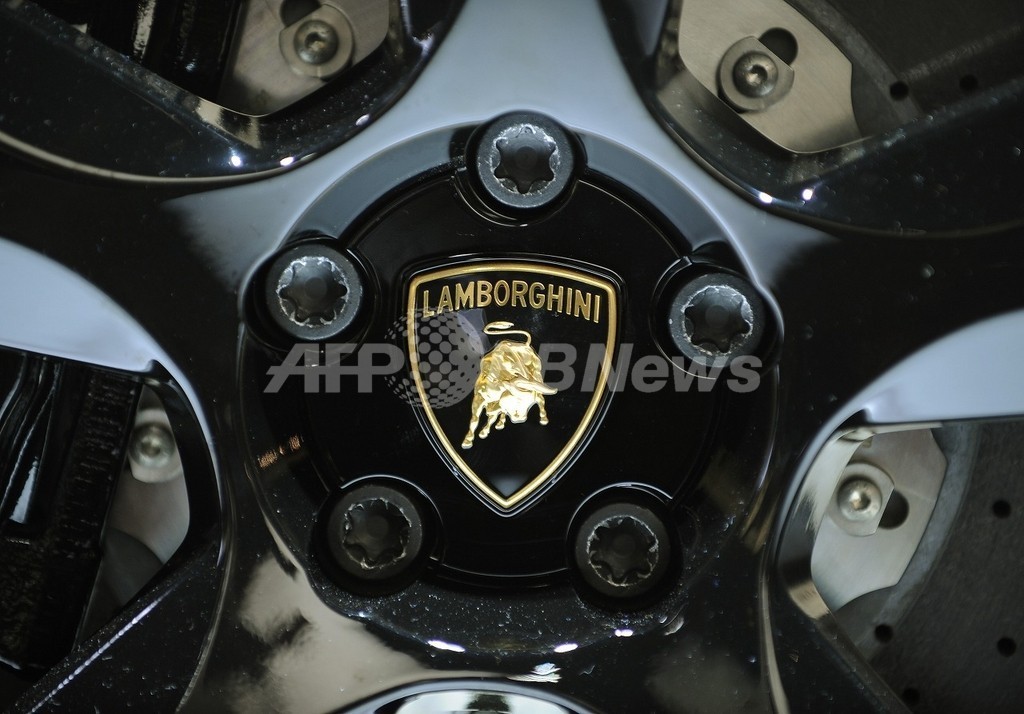 カーマニア判事、ランボルギーニのスピード違反事件を裁く 豪州 カーマニア判事、ランボルギーニのスピード違反事件を裁く 豪州