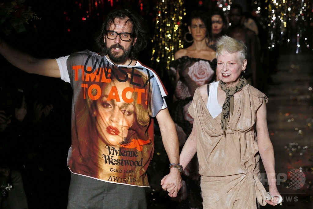 「ユニセックス」にまとう服、「ヴィヴィアン・ウエストウッド ゴールドレーベル」15/16秋冬