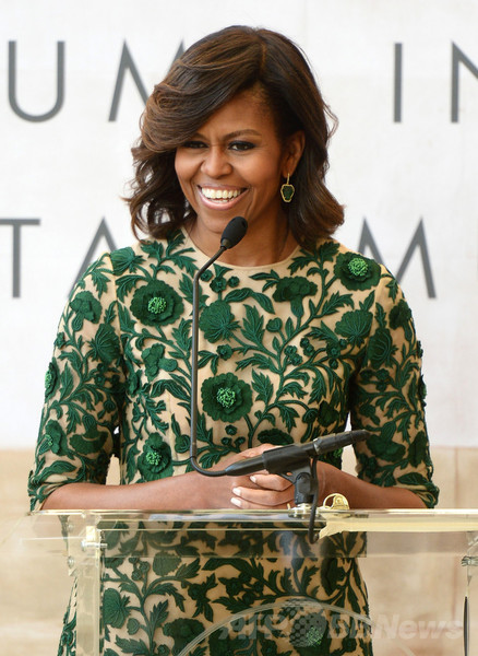  「学びとインスピレーションの場に」、アナ・ウィンター・コスチューム・センターがオープン