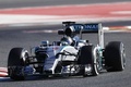 バルセロナ合同テスト最終日の走行に臨むメルセデスAMGのニコ・ロズベルグ（2015年2月22日撮影）。(c)AFP/QUIQUE GARCIA