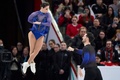 フィギュアスケート世界選手権、ペア・ショートプログラム（SP）。演技に臨むカナダのディアナ・ステラト・ドゥデク/マキシム・デシャン組（2024年3月20日撮影）。(c)Geoff Robins / AFP