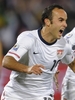 2010年サッカーW杯南アフリカ大会1次リーグC組、米国対アルジェリア。後半ロスタイムに決勝点を挙げて歓喜するランドン・ドノバン。（2010年6月23日撮影）(c)AFP/TIMOTHY A. CLARY