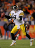 パスで4TDを含む290ヤードを獲得したスティーラーズのQBベン・ロスリスバーガー（%%Ben Roethlisberger%%）。(c)AFP/Getty Images Doug Pensinger