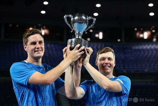 ヘリオバーラ/パッテン組、長丁場の男子複決勝制す 全豪OP 写真7