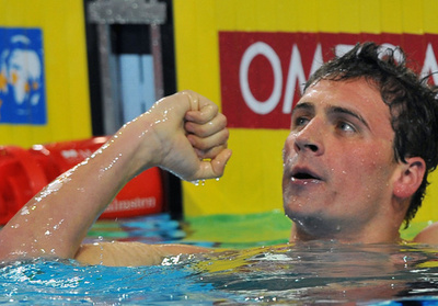 ロクテ、男子200m個人メドレーで世界新 メダルはファンに