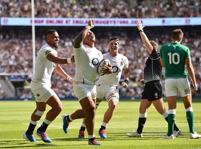 イングランドがアイルランドに大勝、スコットランドは仏に雪辱 ラグビー