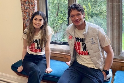 Sスケート五輪王者、中国反体制派に金メダル寄贈 人権問題に抗議