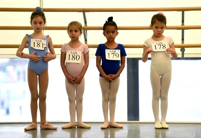 NYのバレエ学校で入学審査、有名バレエ団への第一歩