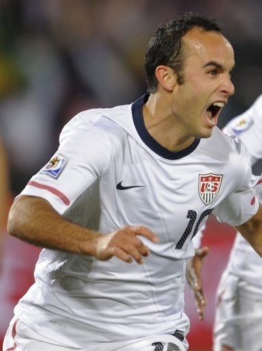 ドノバンの劇的ゴールで米国が決勝トーナメント進出、W杯