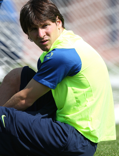 メッシが新契約に合意、チーム最高年俸に