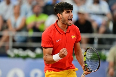 アルカラスが16強入り 脚治療もストレート勝ち パリ五輪