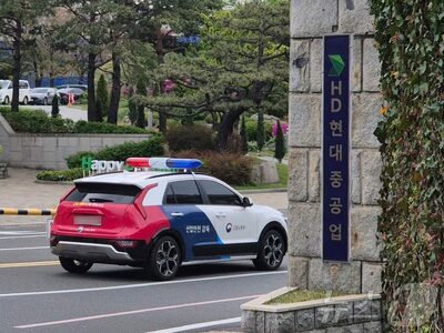 韓国・蔚山の潜水艦火災、雇用労働省と警察がHD現代重工業を捜索