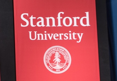 米スタンフォード大学の性的暴行事件、軽い量刑に非難続出