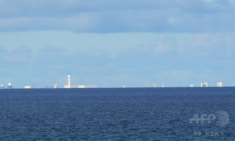 フィリピン、南シナ海での漁民の避難所建設を中止 中国の反発受け