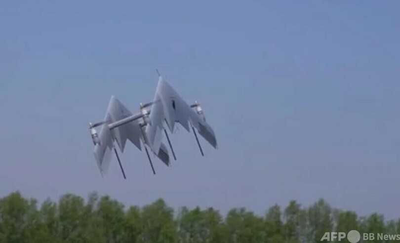 世界初 中国製の垂直離着陸複葉固定翼ドローンが公開