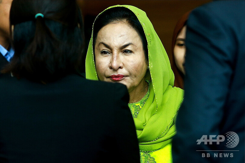 マレーシア当局、前首相夫人を拘束 数十億ドル規模の汚職に絡み