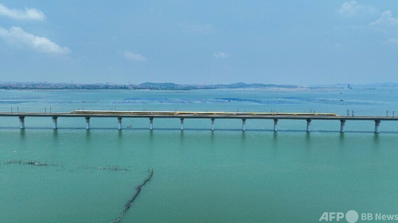 中国の次世代高速列車 試験走行で時速453キロ