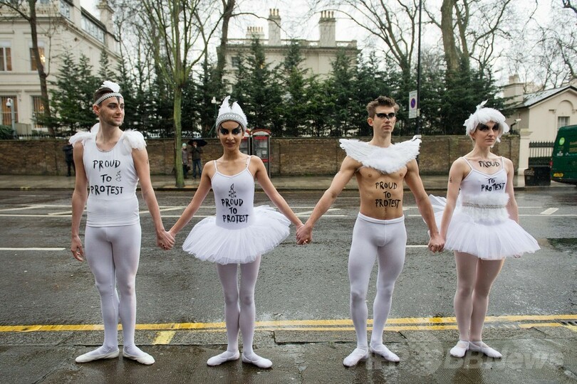 「白鳥の湖」でロシアの反同性愛法を非難、ロンドン