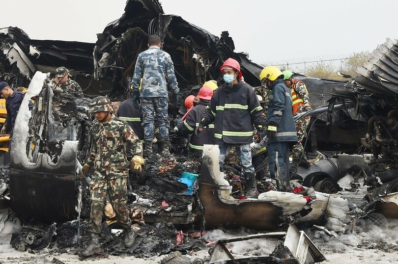 ネパールで旅客機墜落、49人死亡 22人負傷