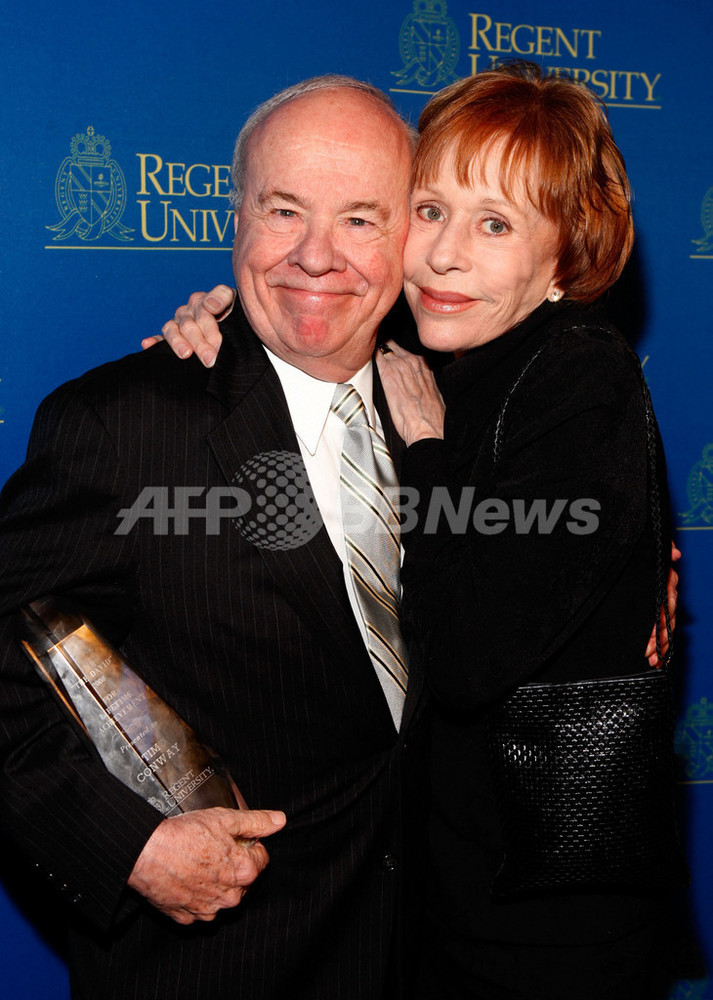 「第2回キャンドルライト・フォーラム」俳優ティム・コンウェイが生涯功労賞を受賞 写真16枚 国際ニュース：AFPBB News