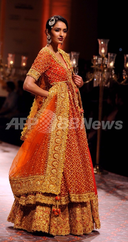 ＜インド・ブライダル・ファッション・ウィーク 2013＞Preeti S. Kapoor
