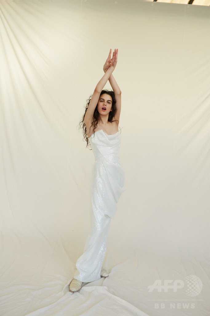 「ヴィヴィアン・ウエストウッド」ブライダルコレクション