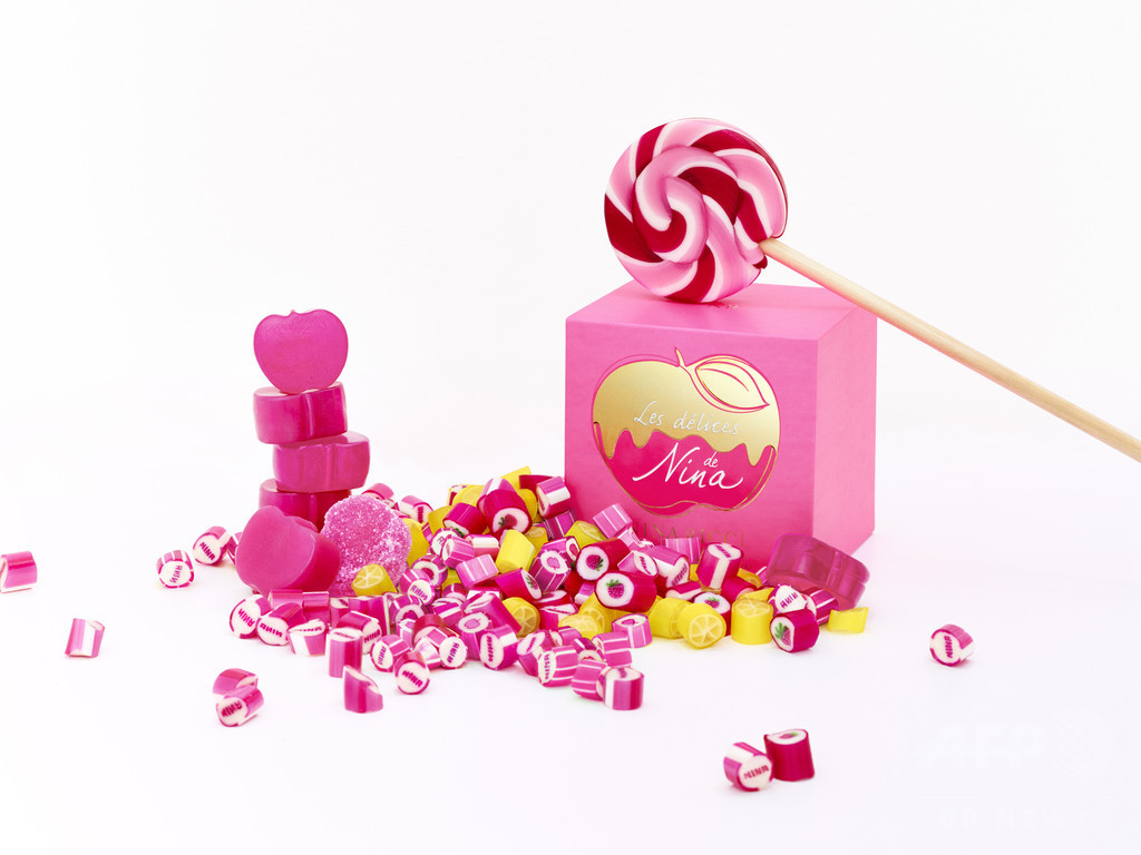 キャンディ専門店とコラボ、「ニナ リッチ」新作フレグランス発売に